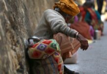 Mencintai Fakir Miskin, Meraih Kunci Surga